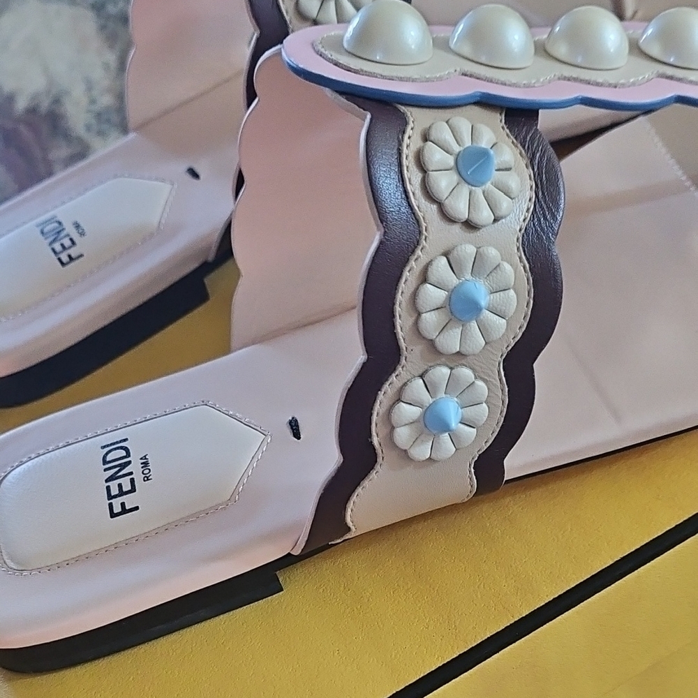 Fendi Women's Pink and Cream Sandals with Pearl Details - Picture 3 of 9